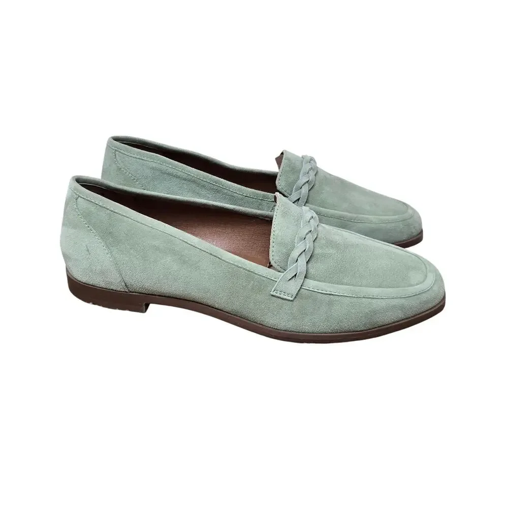 SEYCHELLES Afternoon Stroll Suede Loafer Sage Size 8.5